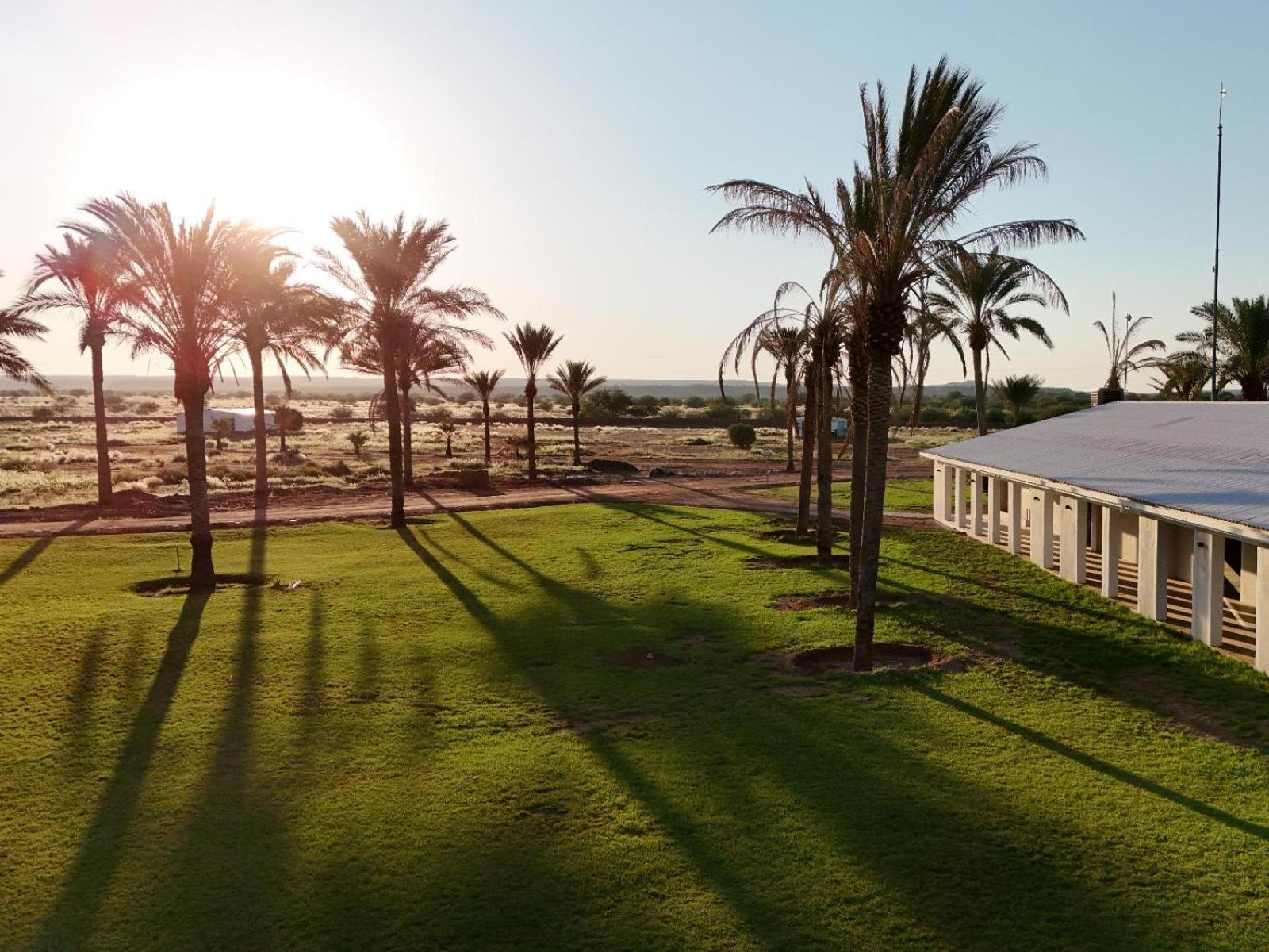 מריינטל Flying Ostrich Guesthouse & Self-Catering Accommodation מראה חיצוני תמונה