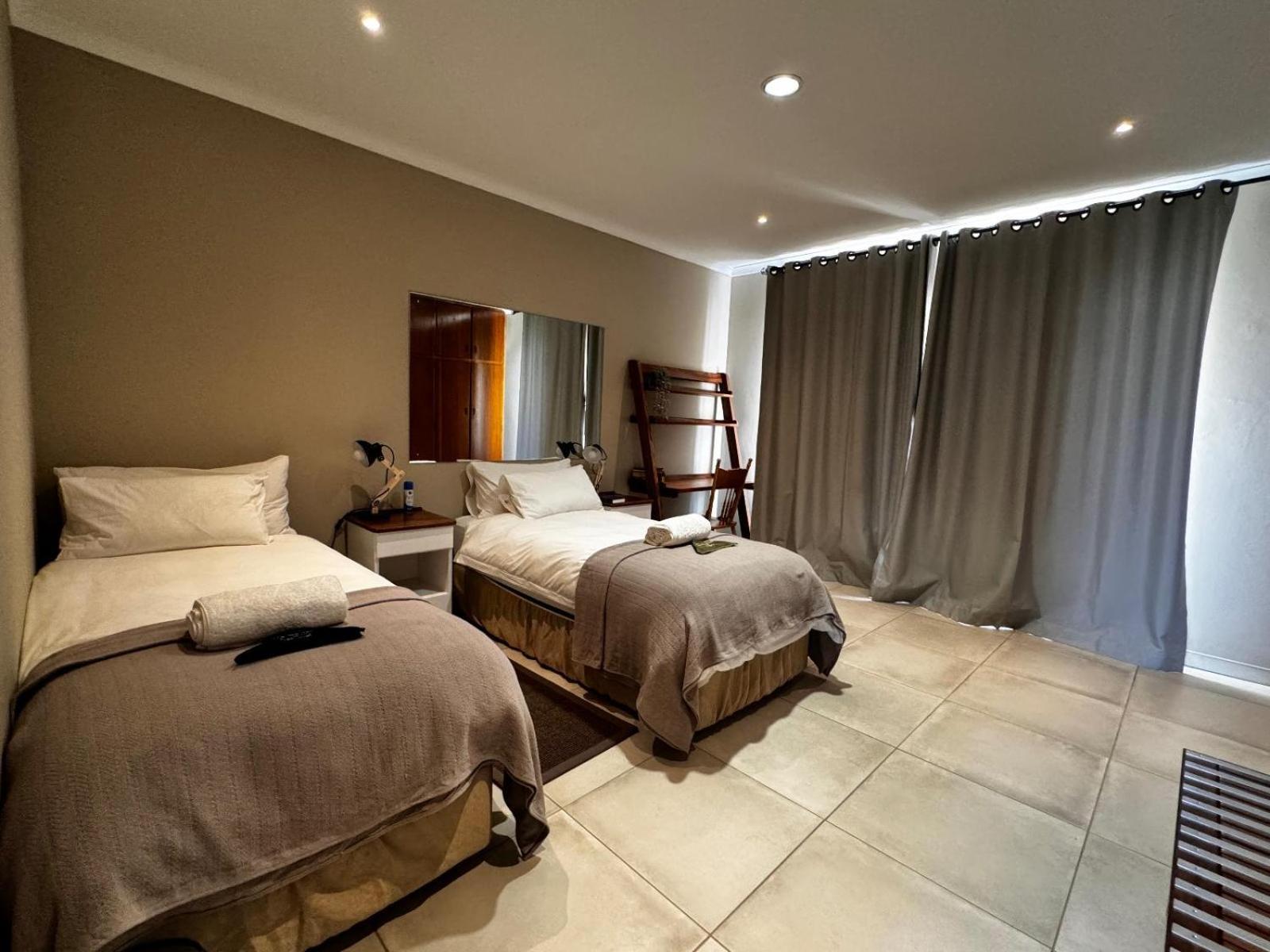 מריינטל Flying Ostrich Guesthouse & Self-Catering Accommodation חדר תמונה